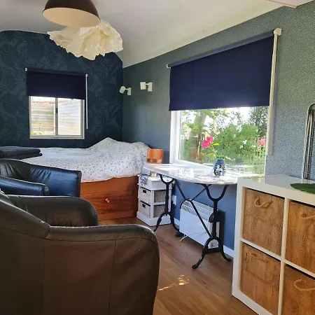 Little Get-a-way * הלבושלאס